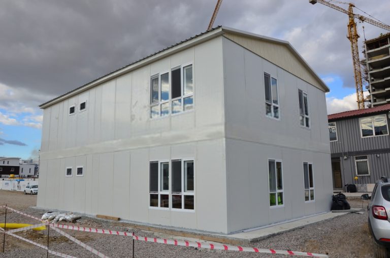 prefabricated cabin & conex