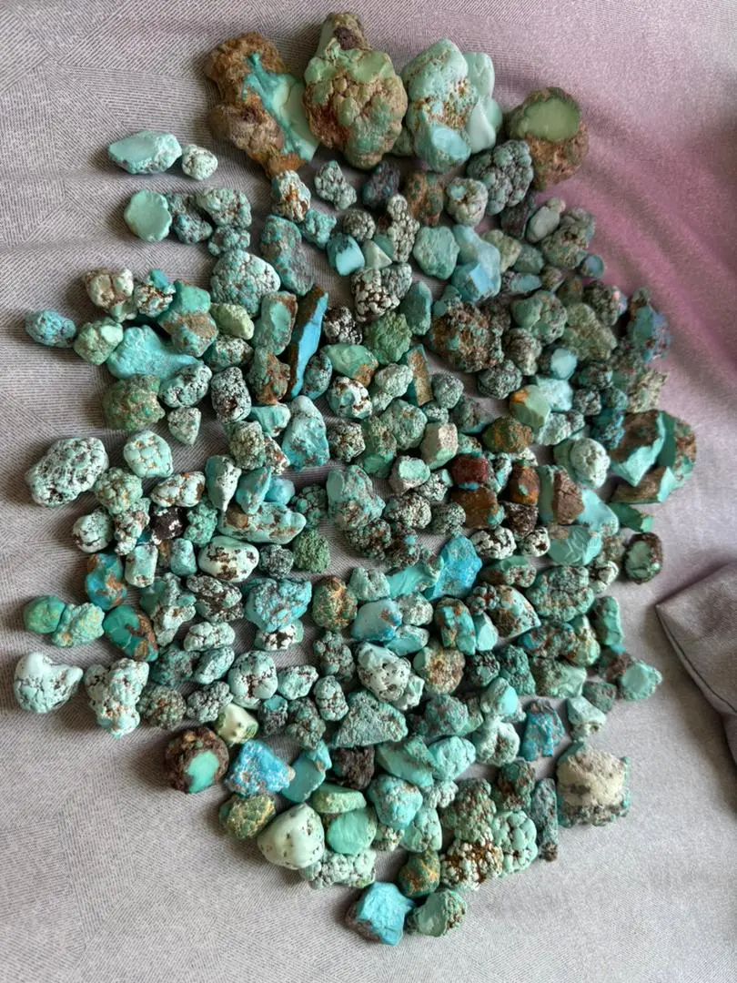 High Quality Neyshabur Turquoise Cabochons